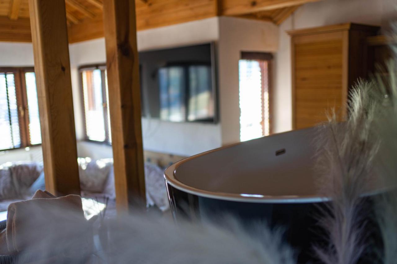 Rodope Nook Guest House 체페레리 외부 사진